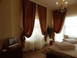 Отель Ave Hotel Victoriei Бухарест Двухместный номер с 1 кроватью или 2 отдельными кроватями-6